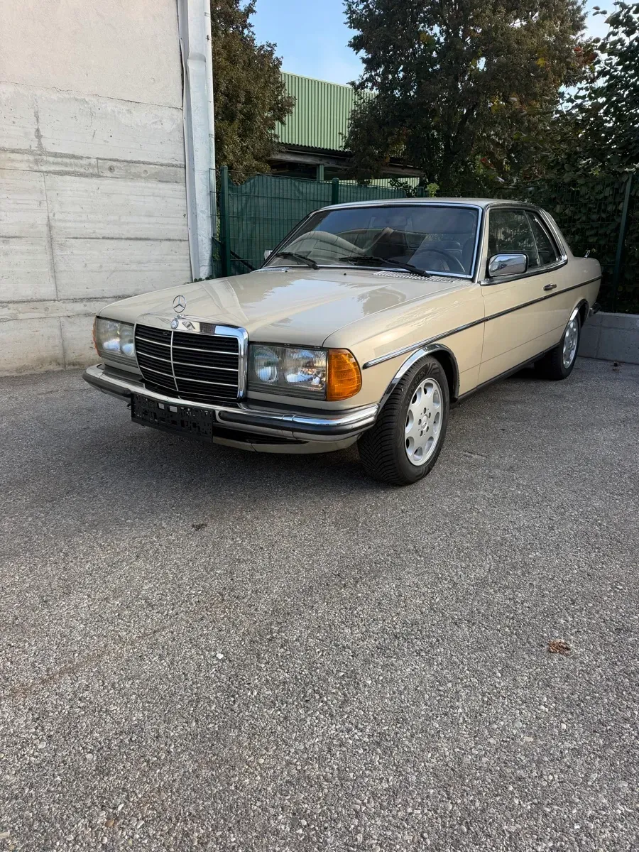 Mercedes-Benz 280