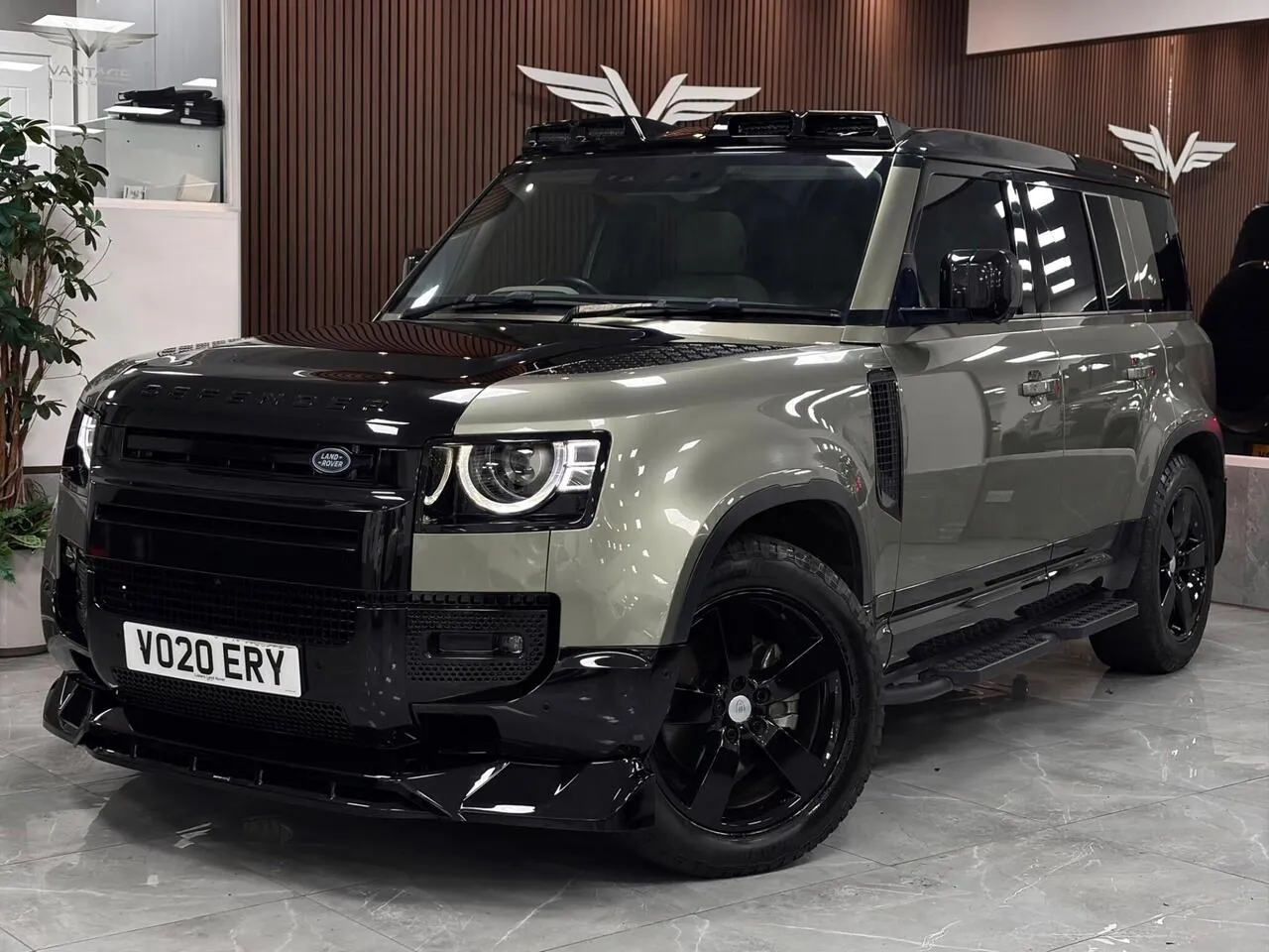 Land Rover Defender 110 2020 photo 4