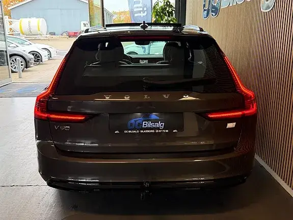 Volvo V90 2023 photo 5