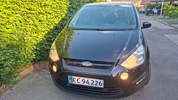 Ford S-Max 2014 photo 5