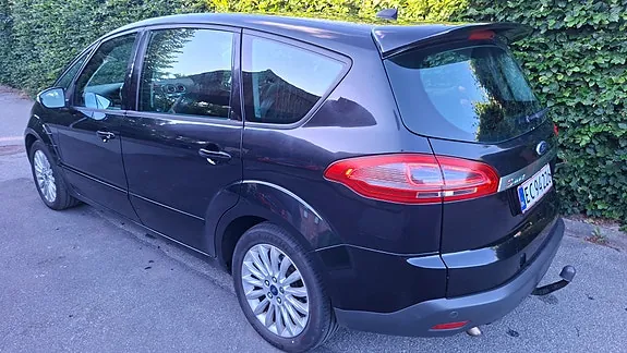 Ford S-Max 2014 photo 4