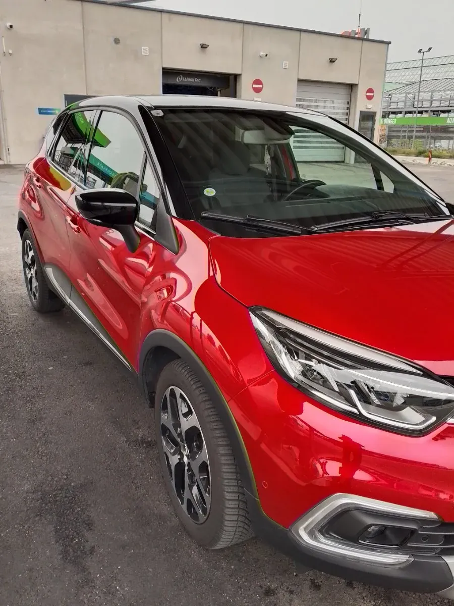 Renault Captur 2018 photo 2