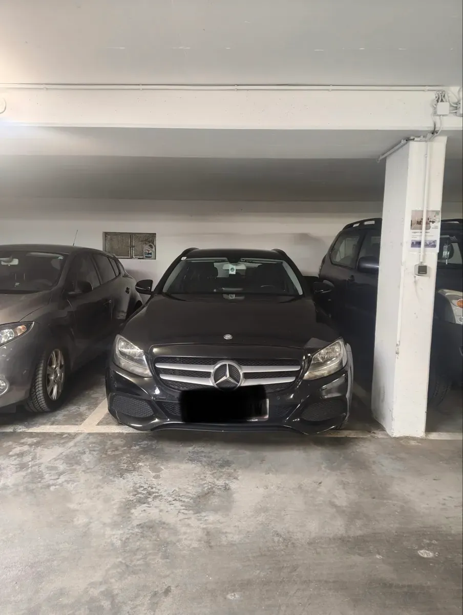 Mercedes-Benz C-Class 2016 photo 2