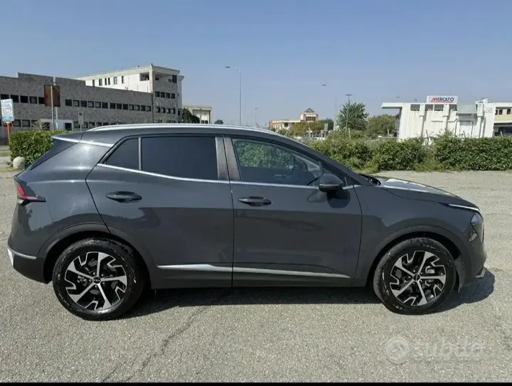 Kia Sportage 2023 photo 2