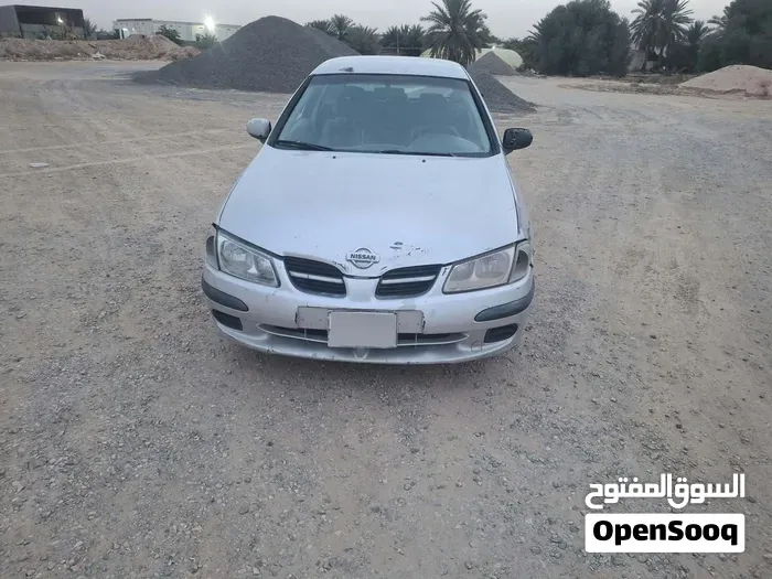 Nissan Almera