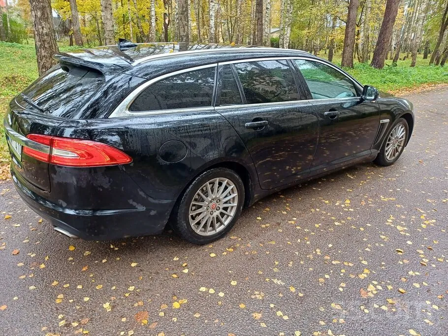 Jaguar Xf 2013 photo 3