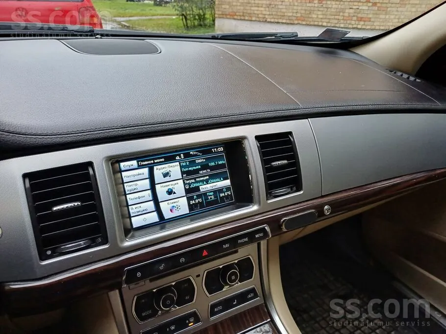 Jaguar Xf 2013 photo 5