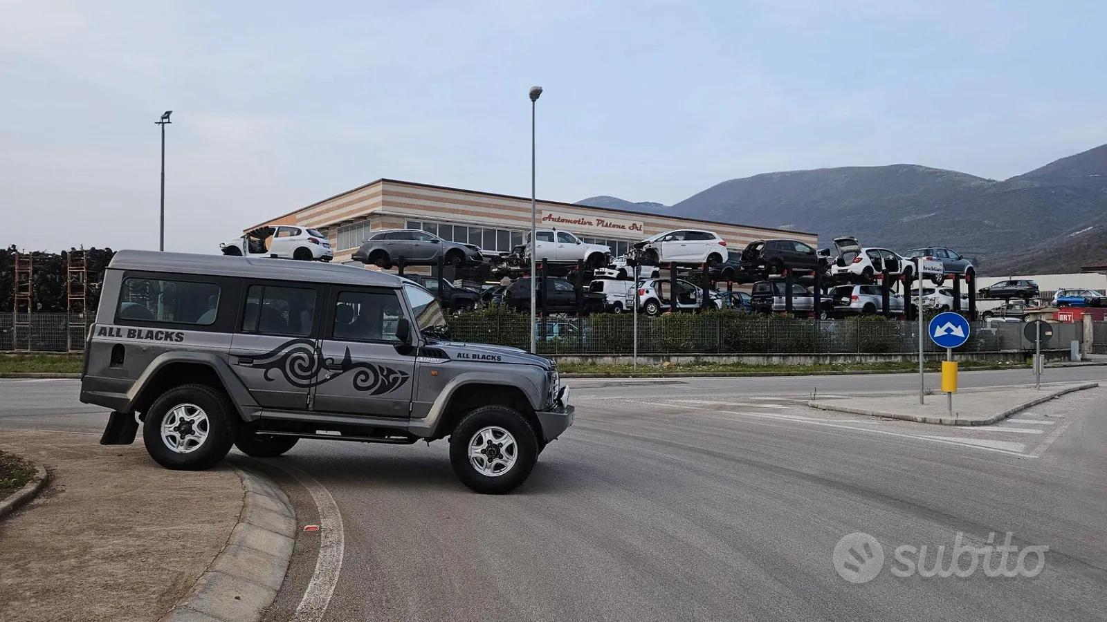 Iveco Massif 2009 photo 2
