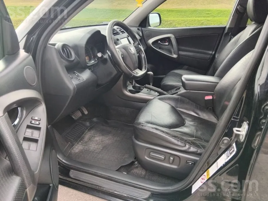 Toyota Rav4 2009 photo 5