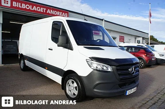 Mercedes-Benz Sprinter 211 2023 photo 2