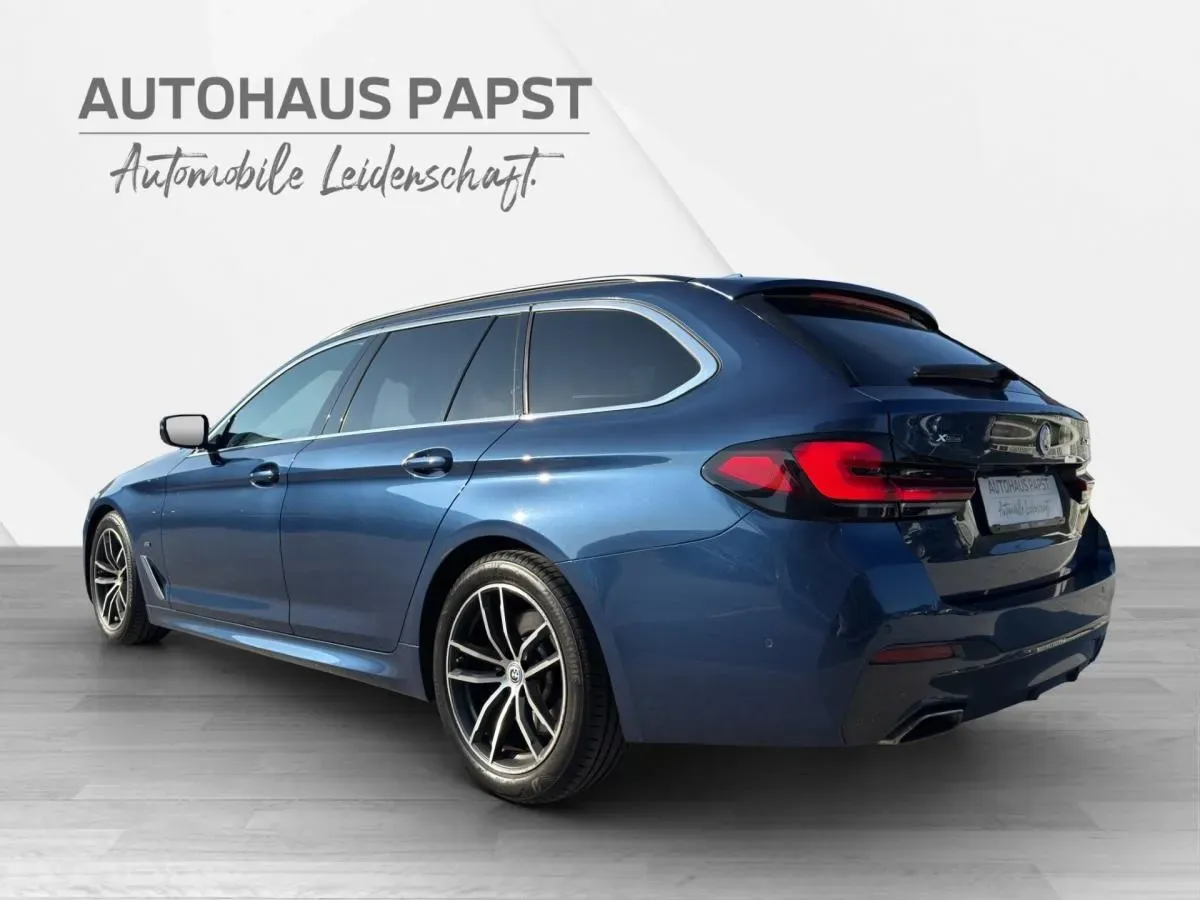 BMW 5 Series 2022 photo 3