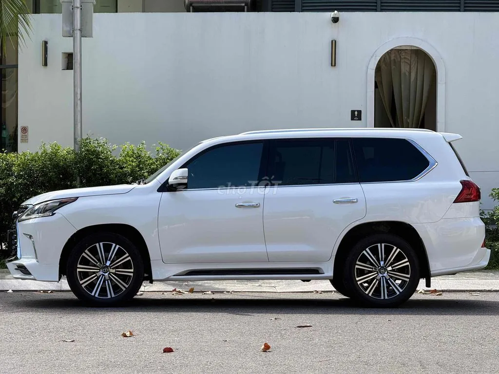 Lexus Lx 2015 photo 5
