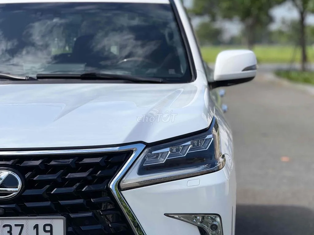 Lexus Lx 2015 photo 3