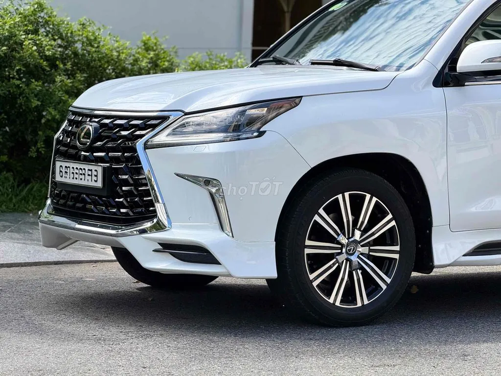 Lexus Lx 2015 photo 4