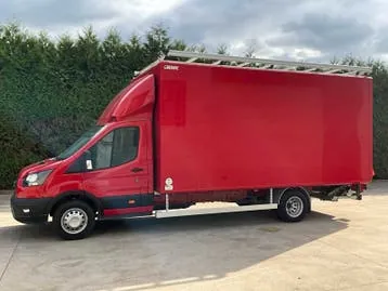 Ford Transit photo 3