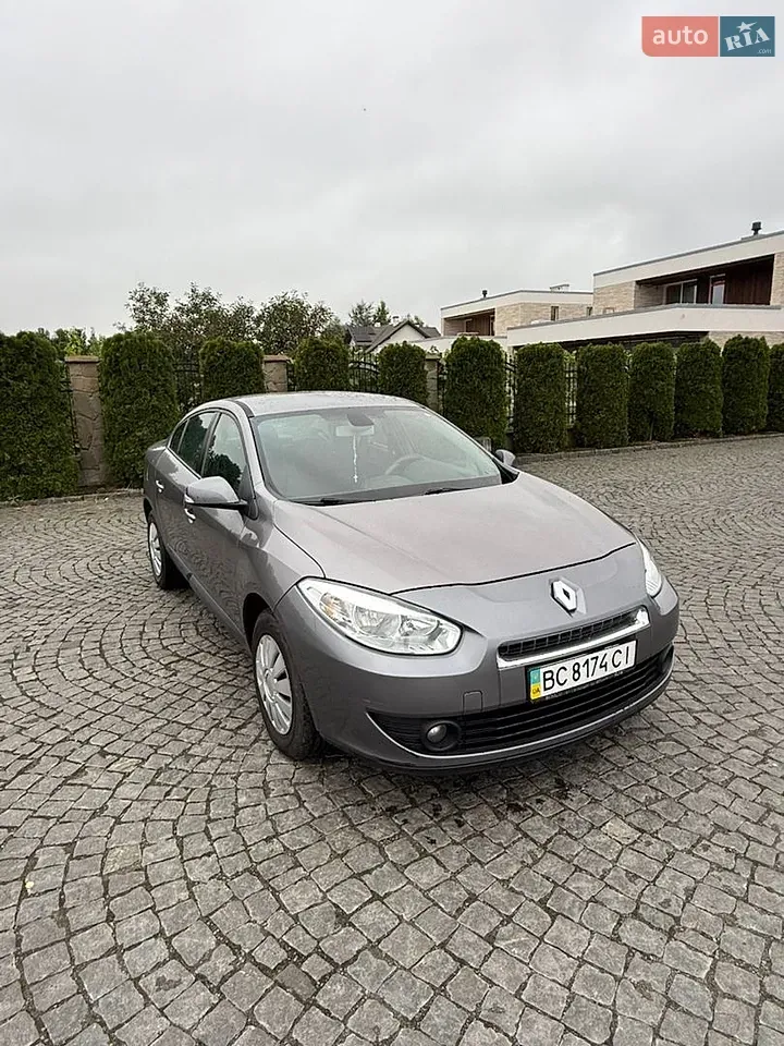 Renault Fluence 2010 photo 4