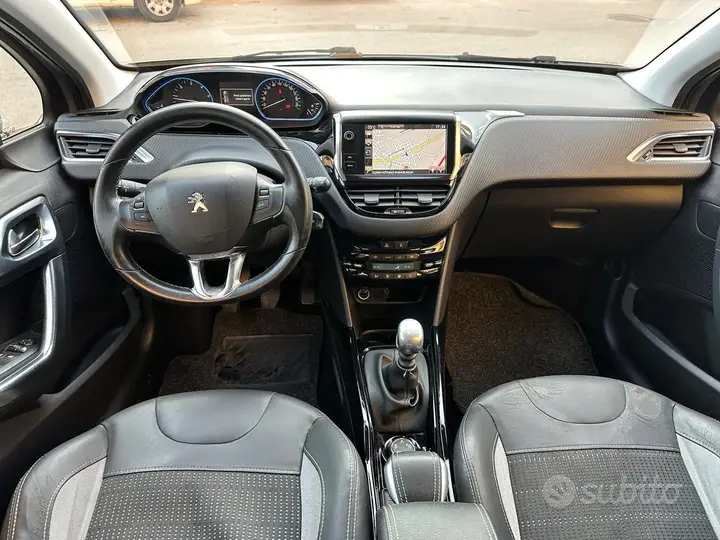 Peugeot 2008 2016 photo 5