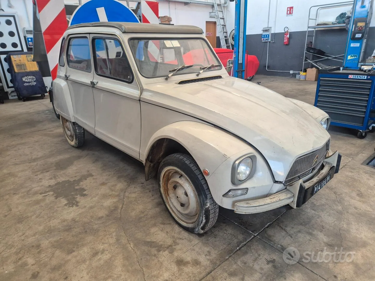 Citroen Dyane 1970 photo 3