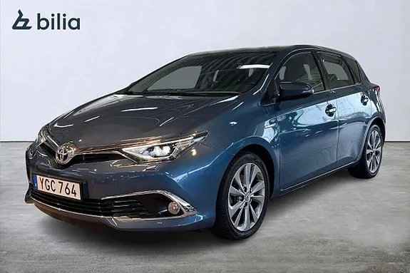 Toyota Auris 2016 photo 2