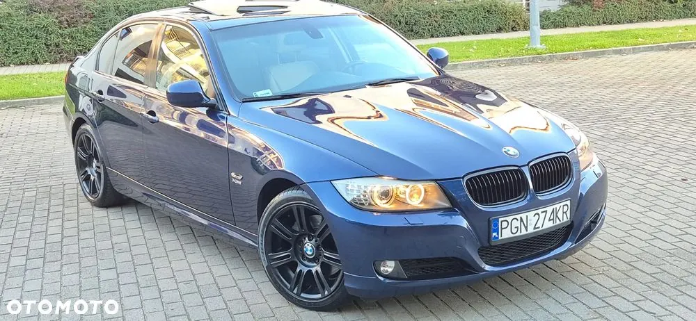 BMW Seria 3 2012 photo 3