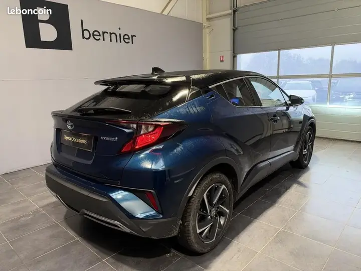 Toyota C-Hr 2023 photo 3