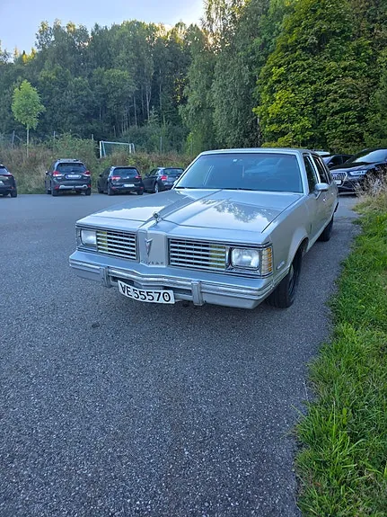 Pontiac Lemans