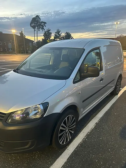 Volkswagen Caddy Maxi 2012 photo 2