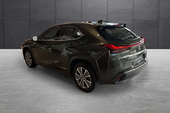 Lexus Ux300E 2021 photo 3