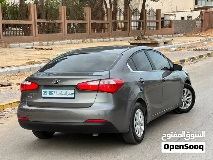 Kia K3 2014 photo 3