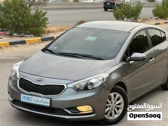 Kia K3 2014 photo 2
