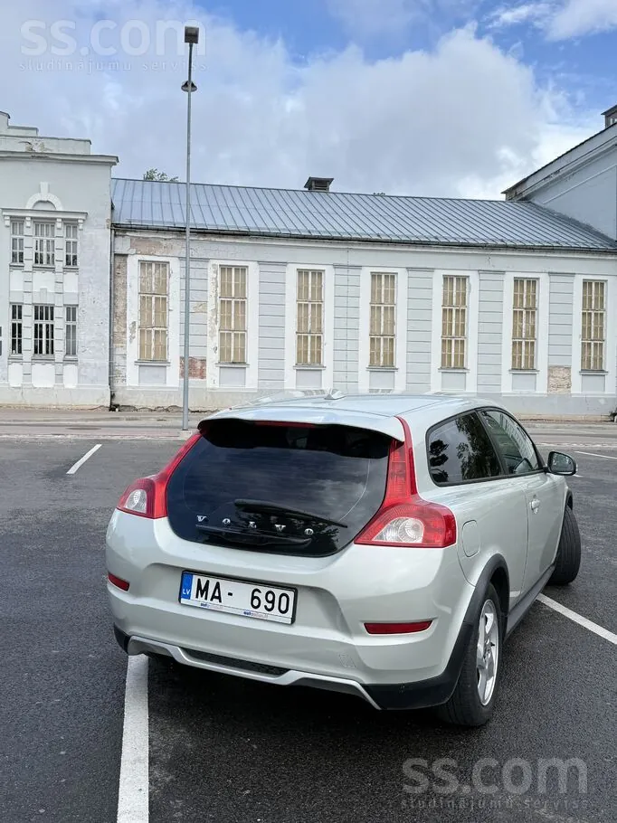 Volvo C30 2010 photo 3