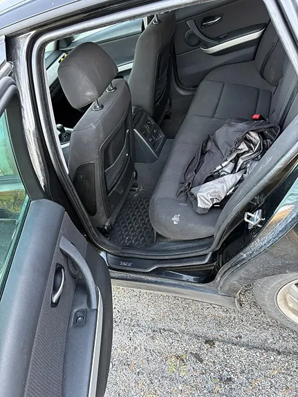 BMW 320D 2009 photo 4