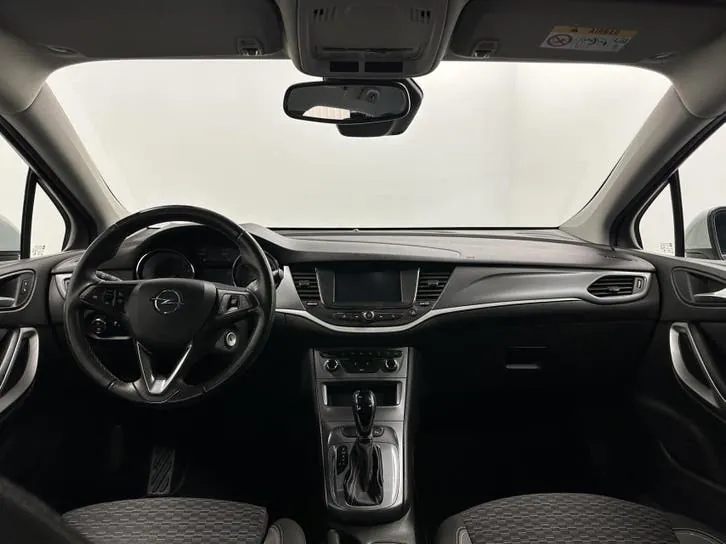 Opel Astra Sports Tourer 2020 photo 2