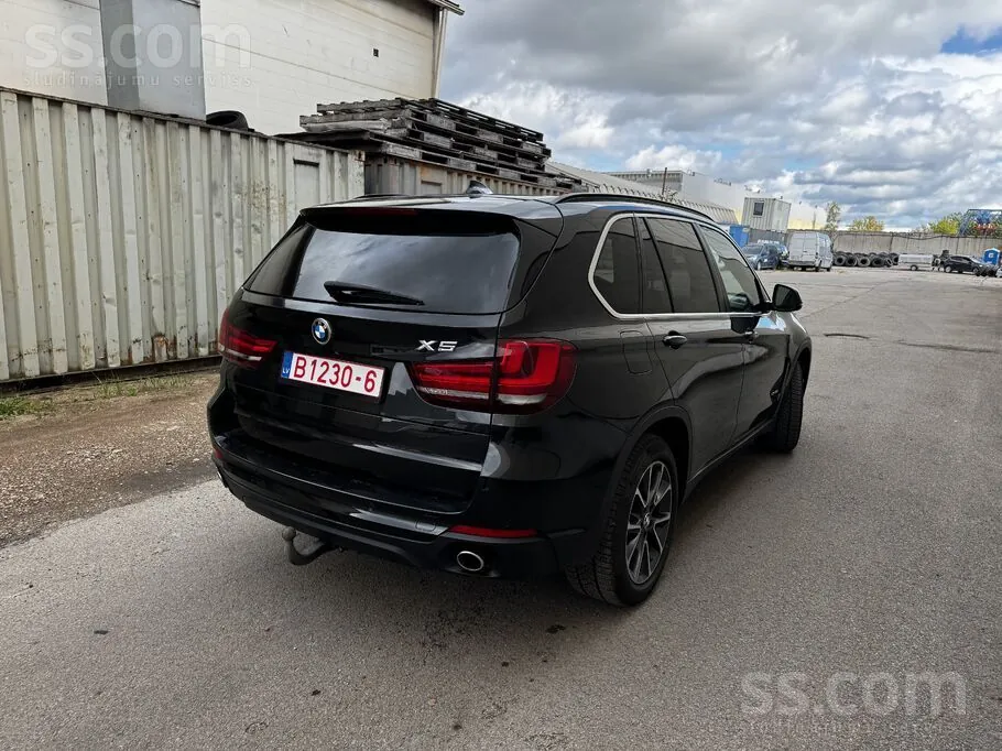 BMW X5 2015 photo 4