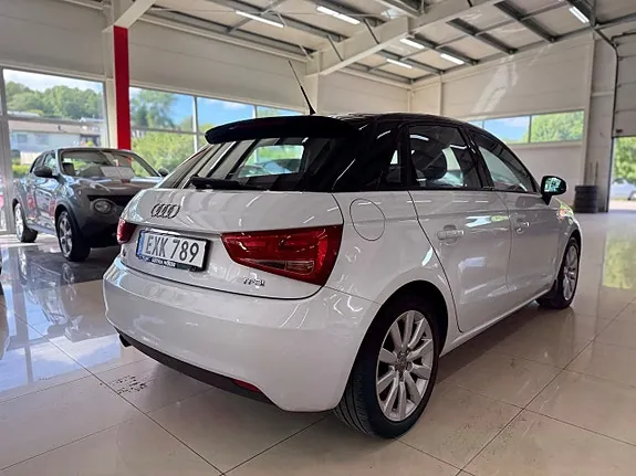 Audi A1 2014 photo 3