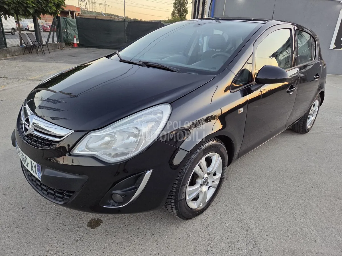Opel Corsa D 2011 photo 4