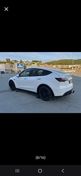Tesla Model Y 2022 photo 2