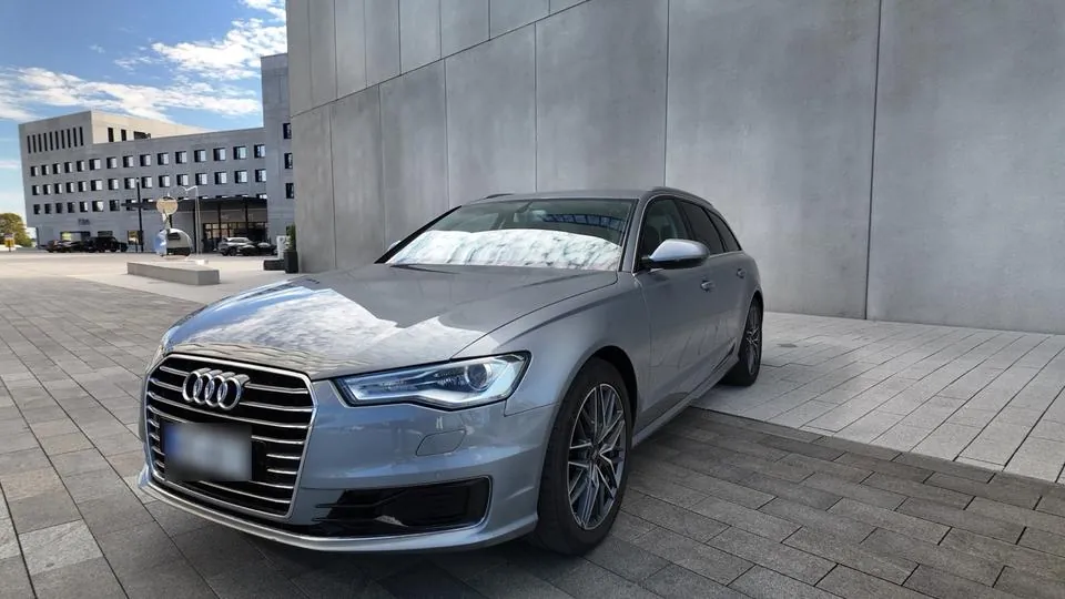 Audi A6 Avant