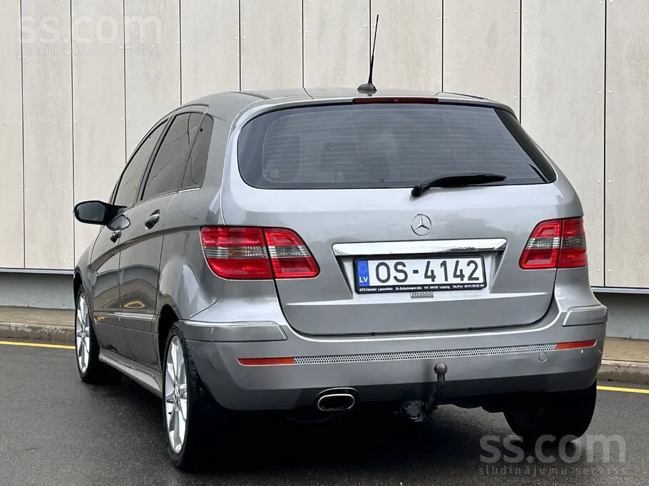 Mercedes-Benz B180 2005 photo 3