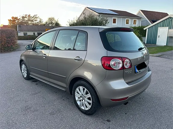 Volkswagen Golf Plus 2011 photo 2