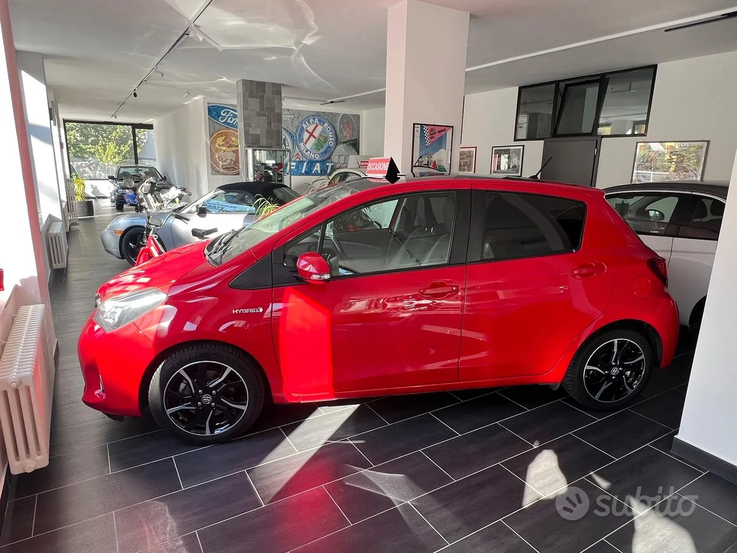Toyota Yaris 2016 photo 2