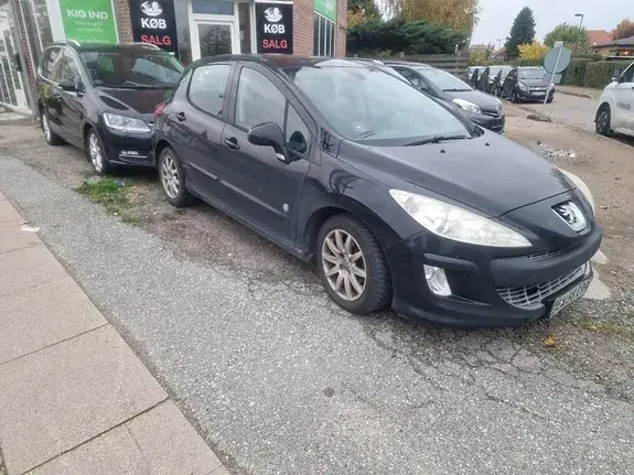 Peugeot 308 2011 photo 3