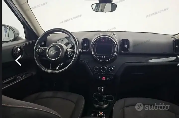 Mini Countryman 2019 photo 5
