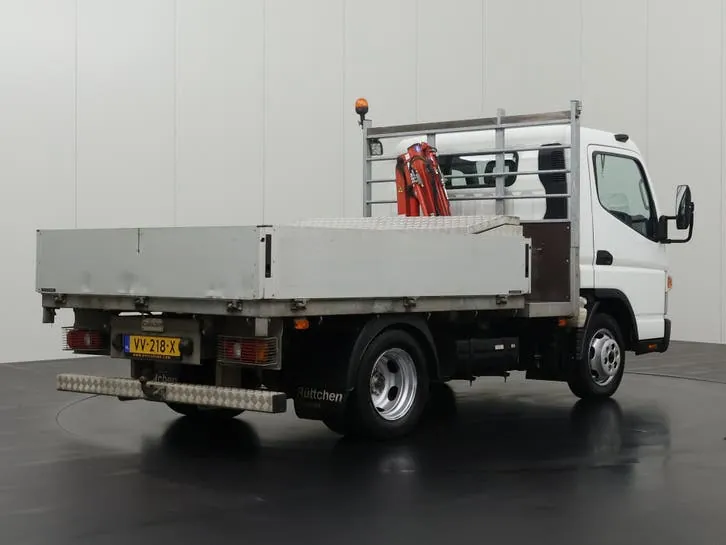 Mitsubishi Canter 2016 photo 2