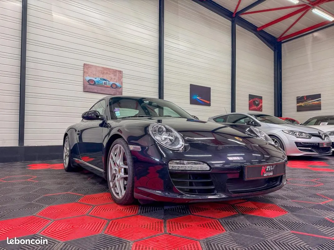 Porsche 911 2009 photo 2
