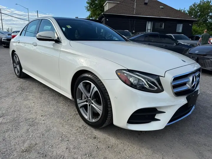 Mercedes-Benz E-Class 2017 photo 3