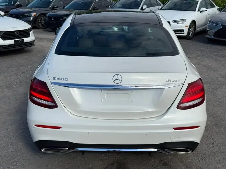 Mercedes-Benz E-Class 2017 photo 5