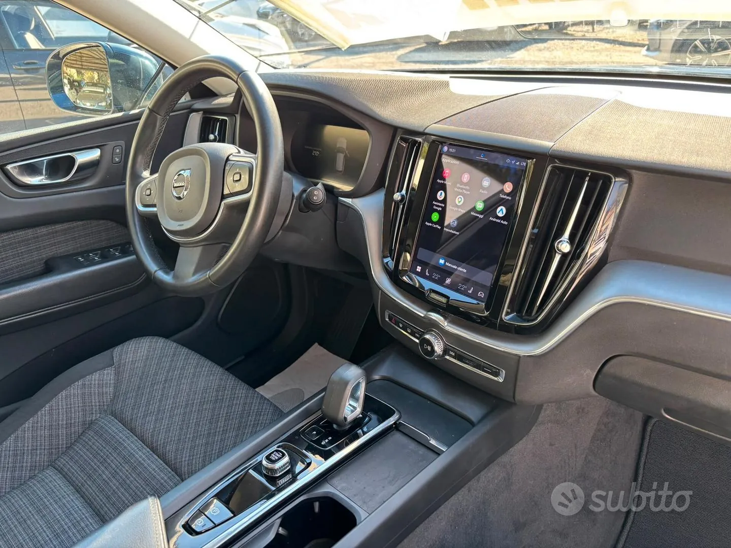 Volvo Xc60 2022 photo 3