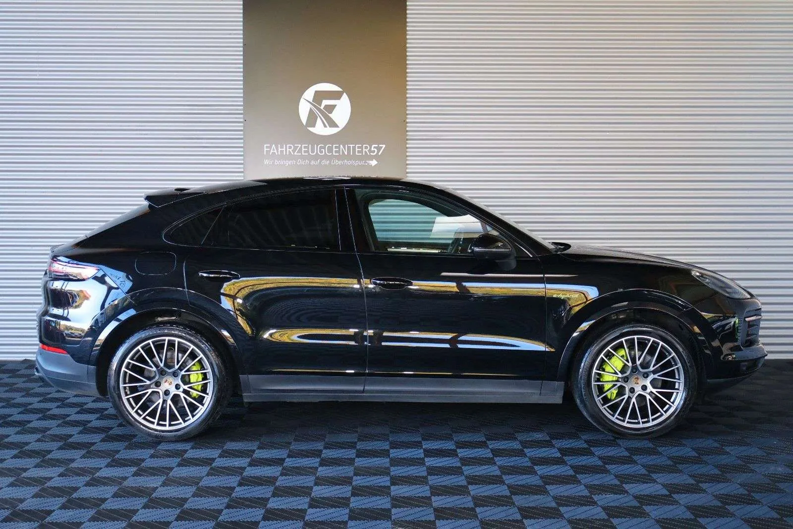 Porsche Cayenne Coupe 2023 photo 5