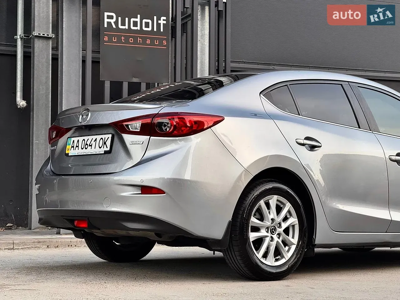 Mazda 3 2016 photo 5